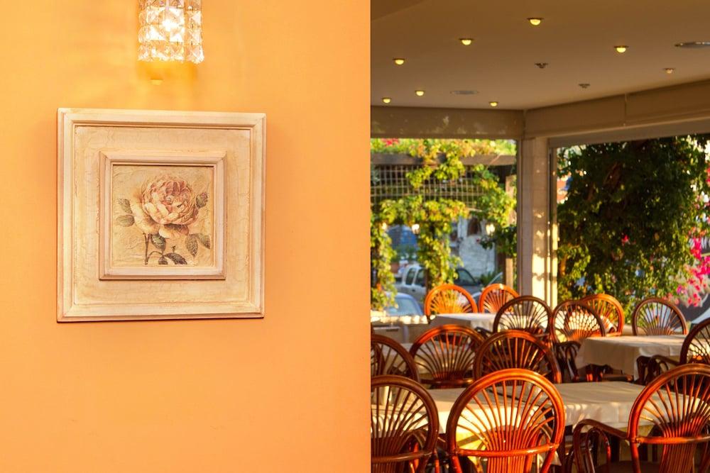 Xenios Loutra Village Beach Hotel Agia Paraskevi  Bagian luar foto