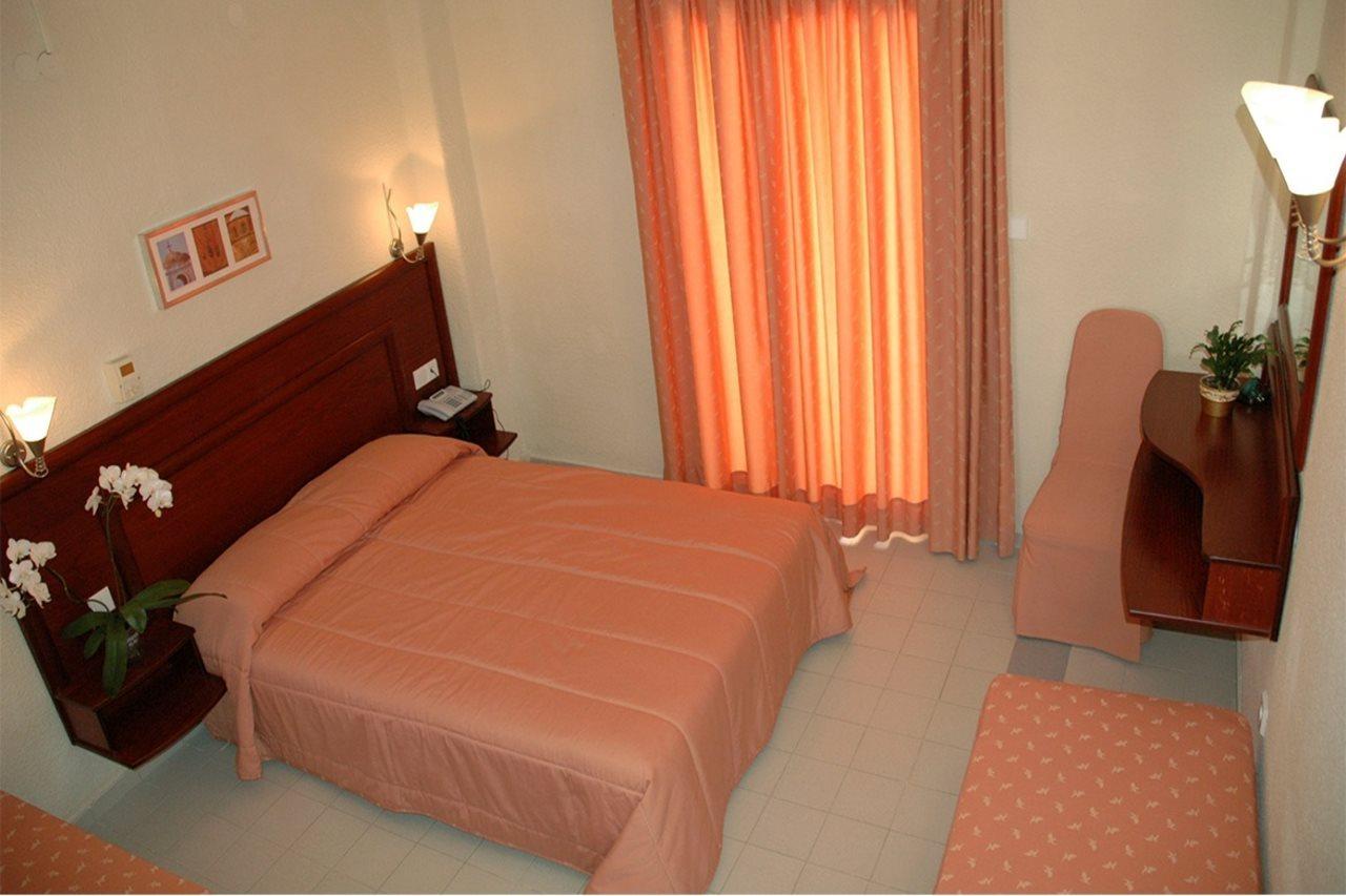 Xenios Loutra Village Beach Hotel Agia Paraskevi  Bagian luar foto